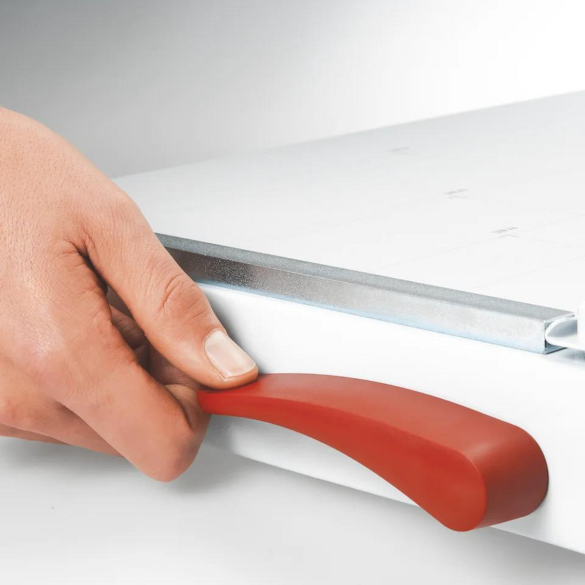 MBM Triumph 1046 Paper Trimmer (In Use)