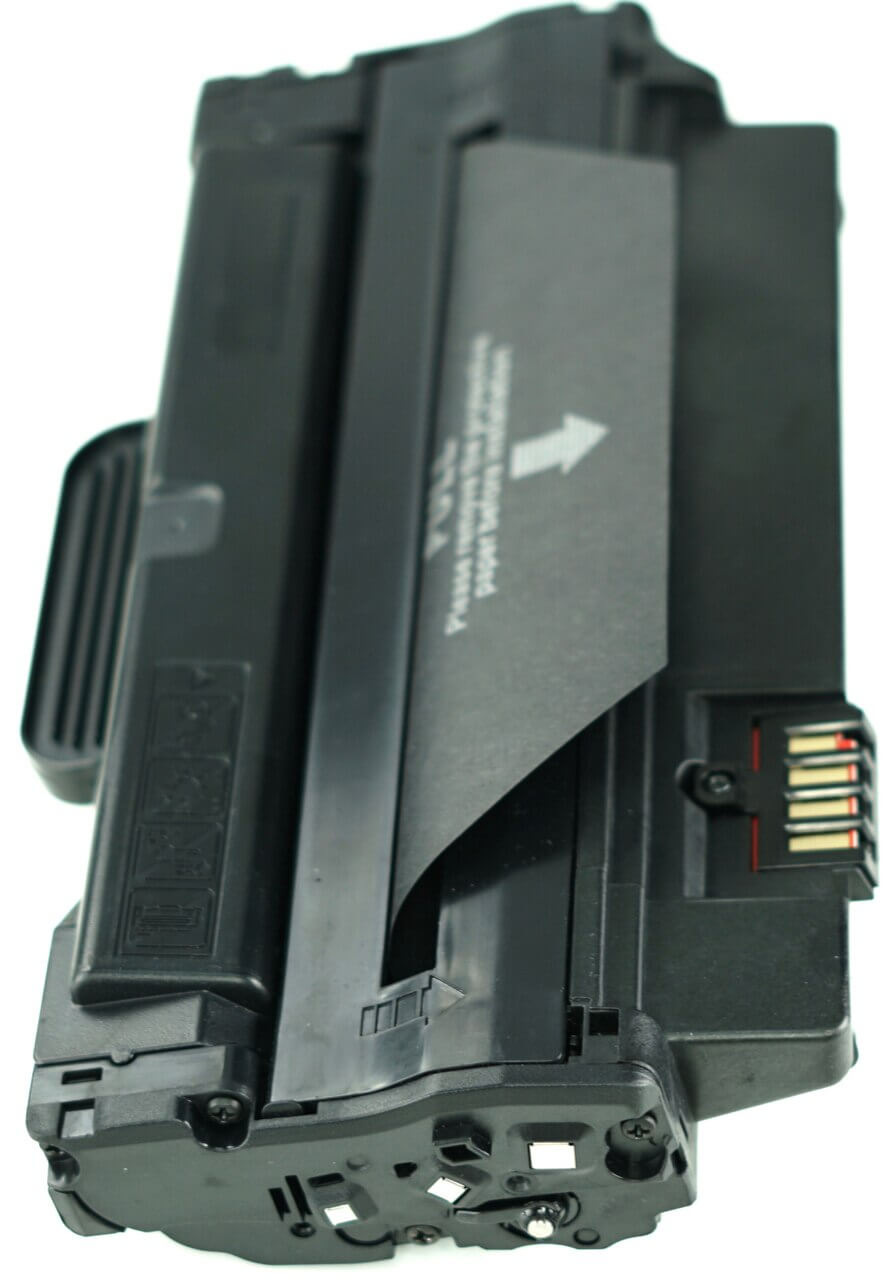 This is the left side view of the Samsung MLT-D105L black replacement laserjet toner cartridge by NXT Premium toner