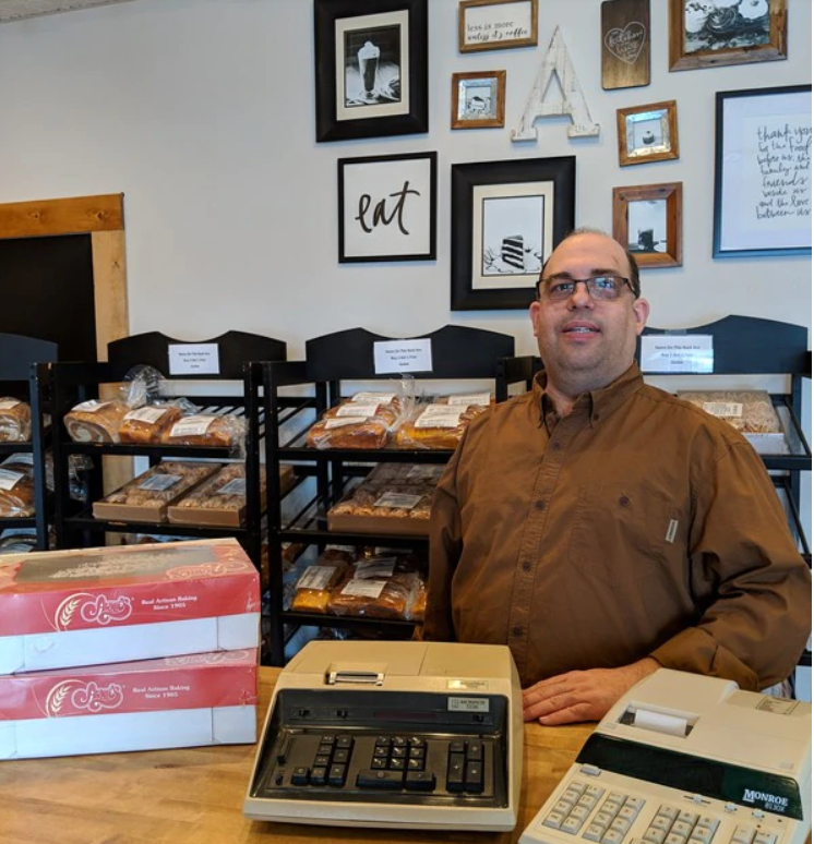 Monroe customer Carl Esakson of Arnie’s Bakery was given his first Monroe 1330 printing calculator 30 years ago and now uses a Monroe 8130X.